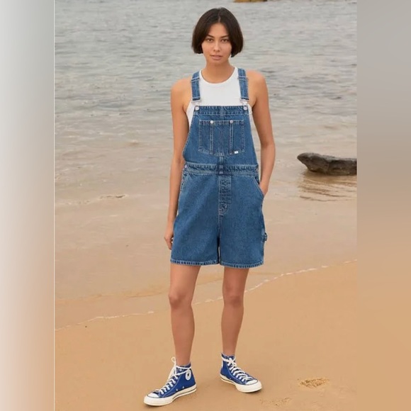 Aritzia Sunday Best Overheard Shortall in 90’s Medium Blue Size Small Like New - Picture 2 of 14